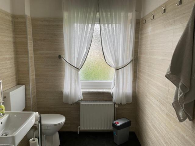 Ferienhaus Naehe Bad-Gandersheim Mit 5 Schlafzimmer Winzenburg Luaran gambar
