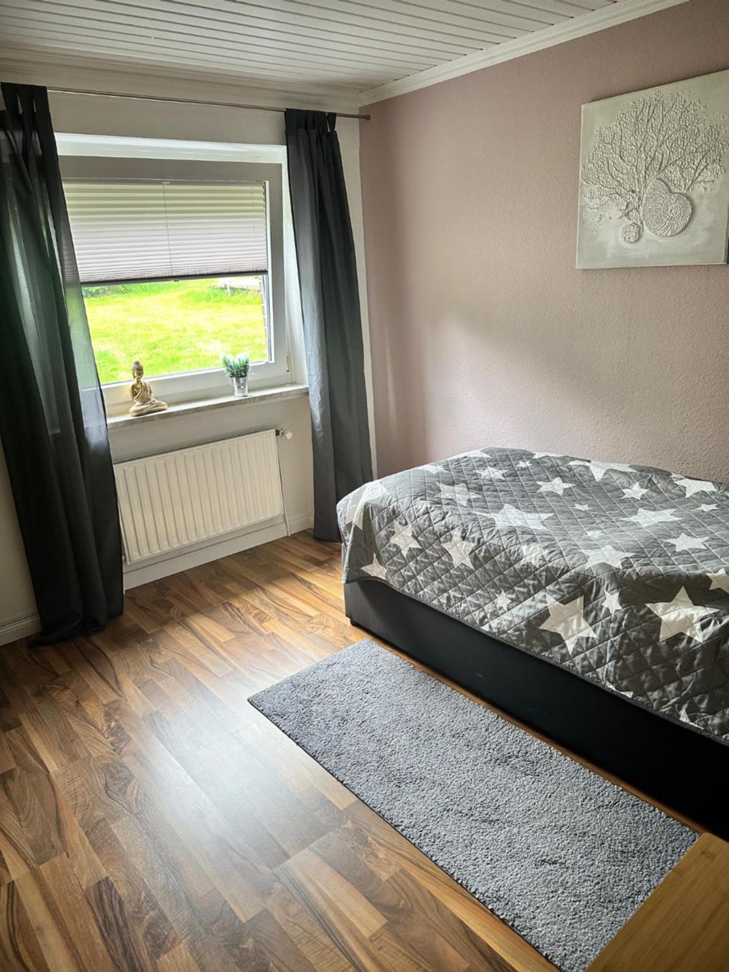 Ferienhaus Naehe Bad-Gandersheim Mit 5 Schlafzimmer Winzenburg Luaran gambar